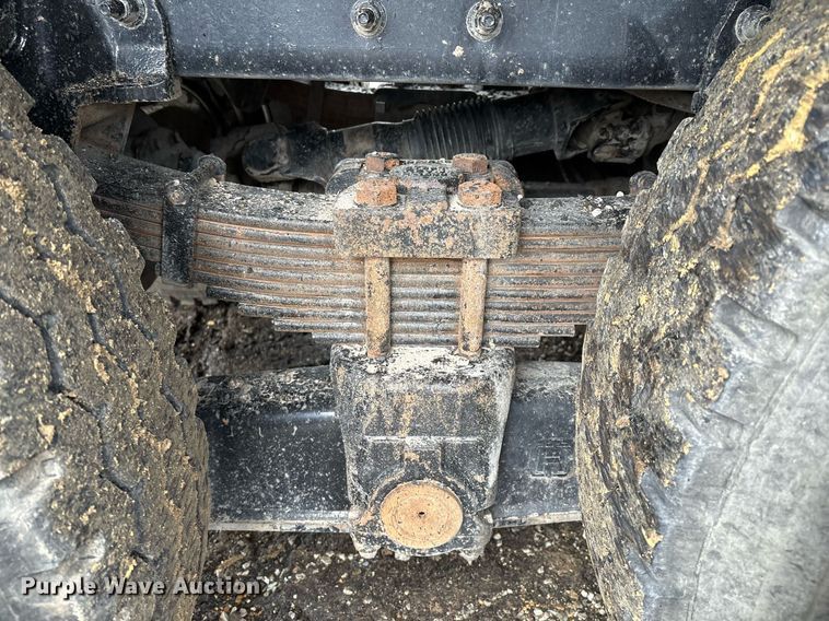 image for item EM2554 2017 International 7400 dump truck