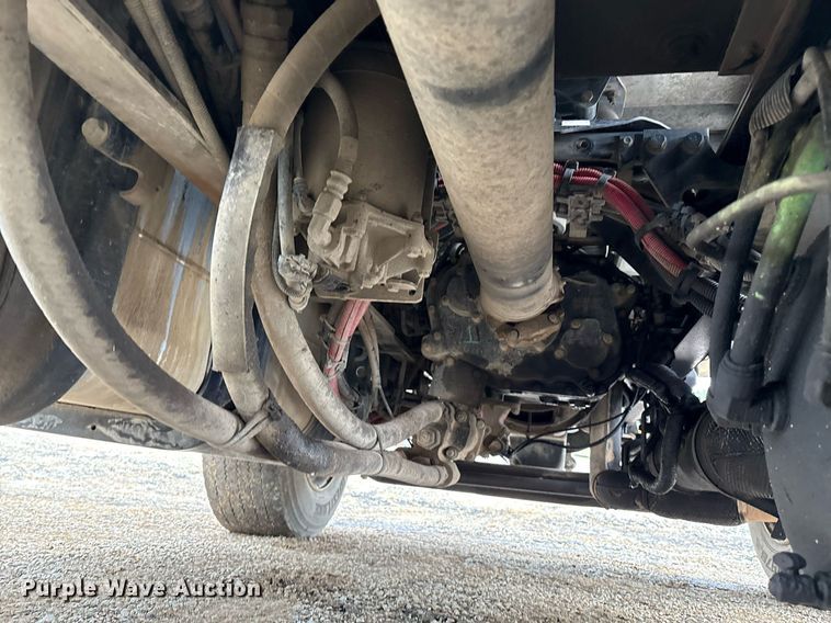 image for item EM2554 2017 International 7400 dump truck