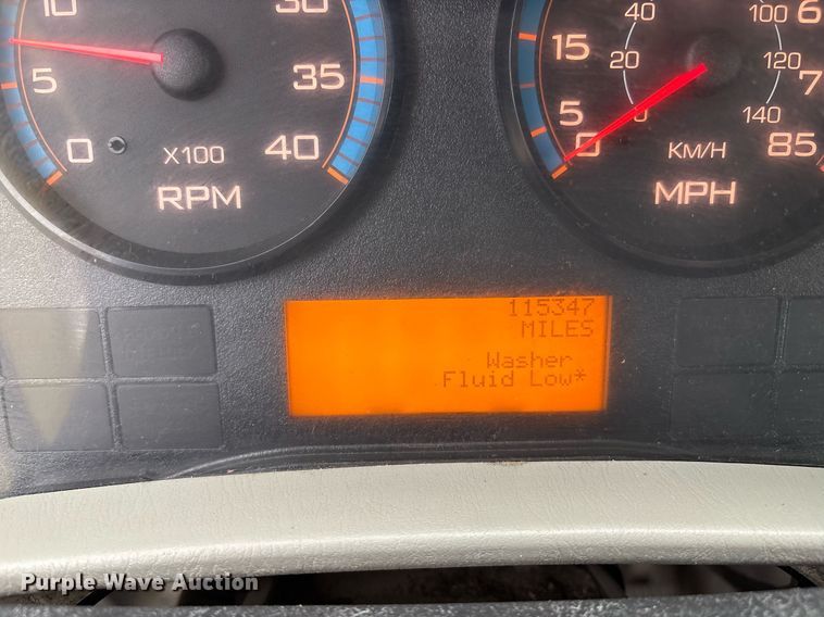 image for item EM2554 2017 International 7400 dump truck