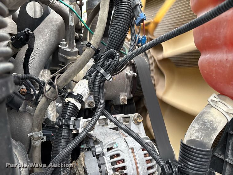 image for item EM2554 2017 International 7400 dump truck