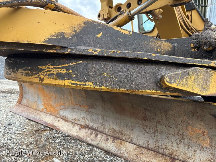 image for item EM2555 2004 Caterpillar 12H VHP Plus motor grader