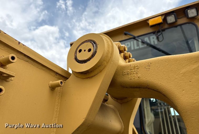 image for item EM2555 2004 Caterpillar 12H VHP Plus motor grader