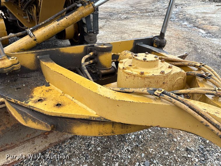 image for item EM2555 2004 Caterpillar 12H VHP Plus motor grader