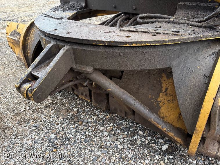 image for item EM2555 2004 Caterpillar 12H VHP Plus motor grader