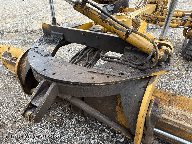 image for item EM2555 2004 Caterpillar 12H VHP Plus motor grader