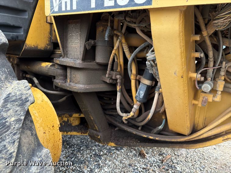 image for item EM2555 2004 Caterpillar 12H VHP Plus motor grader