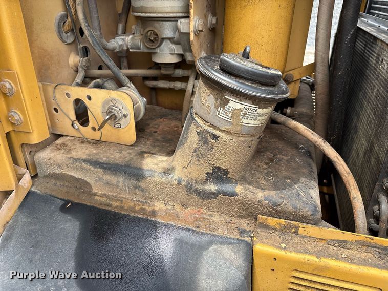 image for item EM2555 2004 Caterpillar 12H VHP Plus motor grader