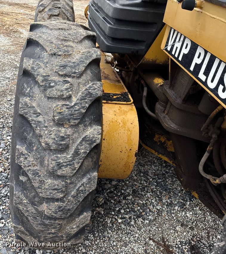 image for item EM2555 2004 Caterpillar 12H VHP Plus motor grader