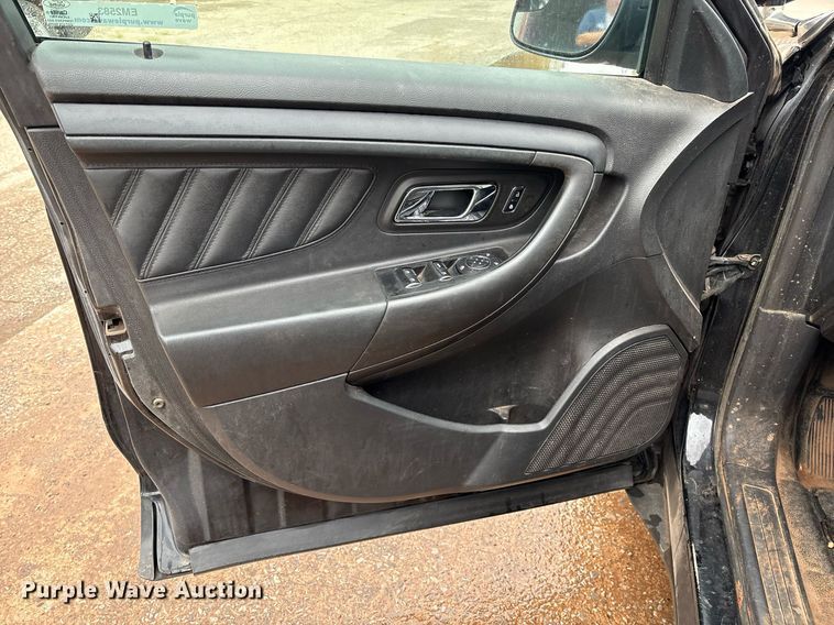 image for item EM2583 2014 Ford Taurus Police Interceptor