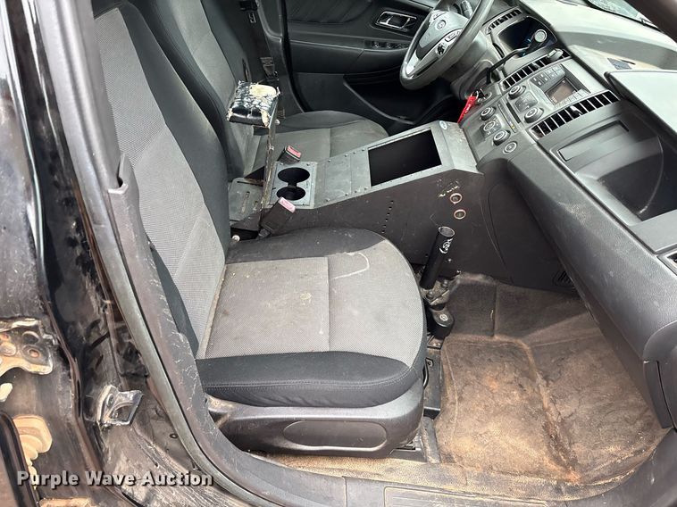image for item EM2583 2014 Ford Taurus Police Interceptor