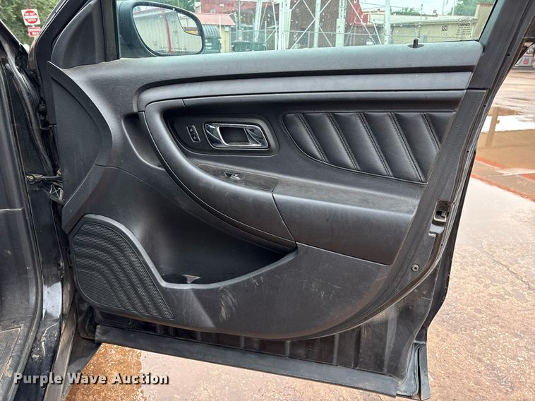 image for item EM2583 2014 Ford Taurus Police Interceptor