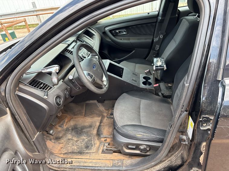 image for item EM2584 2013 Ford Taurus Police Interceptor 
