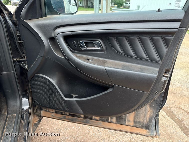 image for item EM2584 2013 Ford Taurus Police Interceptor 