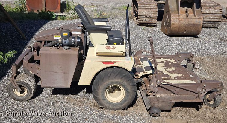 image for item EM7362 Grasshopper 725 ZTR lawn mower