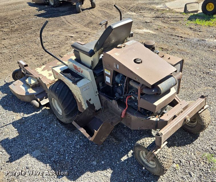 image for item EM7362 Grasshopper 725 ZTR lawn mower