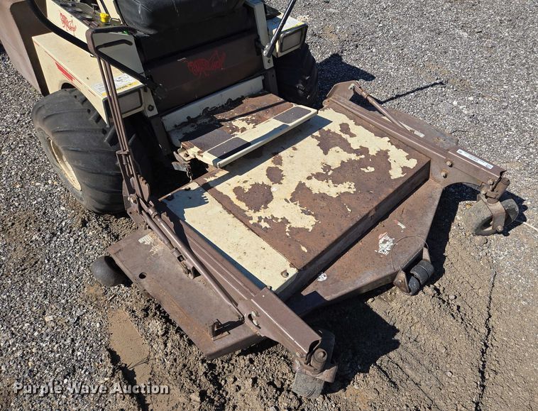 image for item EM7362 Grasshopper 725 ZTR lawn mower