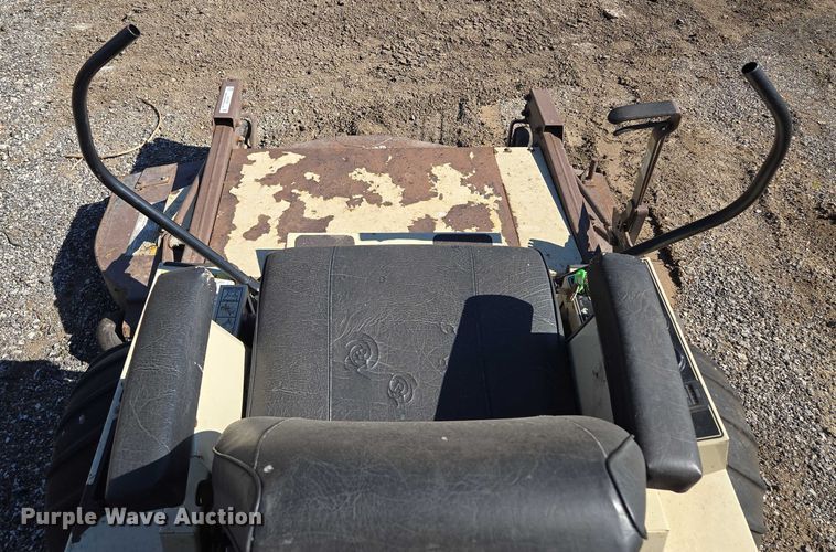 image for item EM7362 Grasshopper 725 ZTR lawn mower