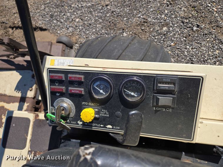 image for item EM7362 Grasshopper 725 ZTR lawn mower