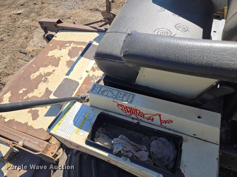 image for item EM7362 Grasshopper 725 ZTR lawn mower