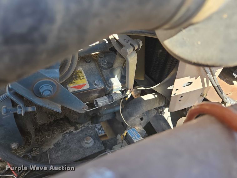 image for item EM7362 Grasshopper 725 ZTR lawn mower