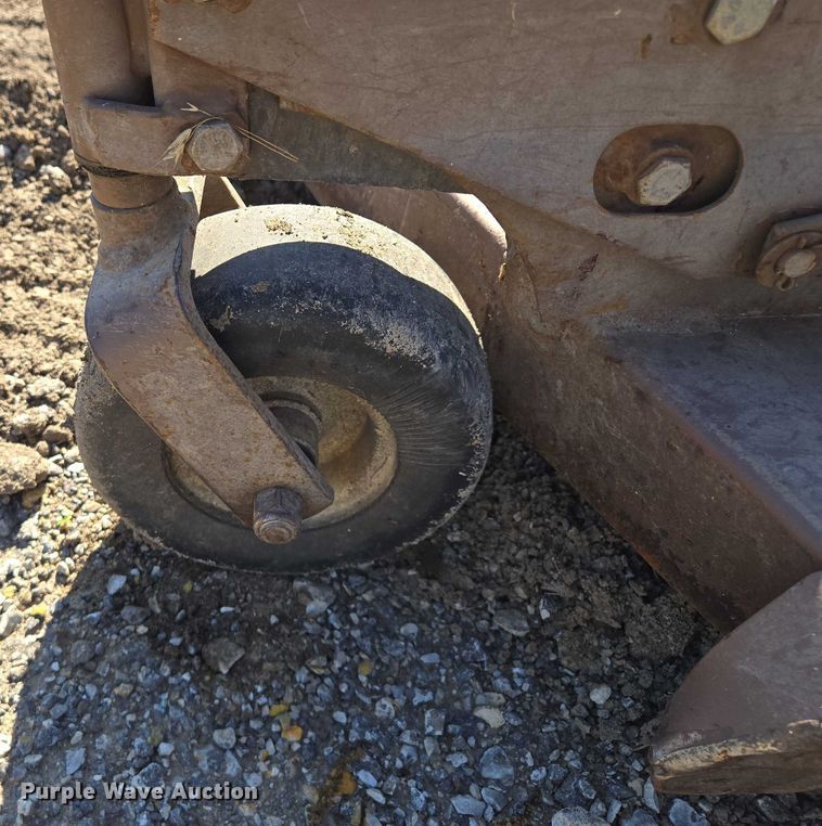 image for item EM7362 Grasshopper 725 ZTR lawn mower