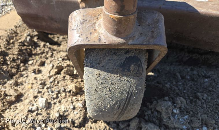 image for item EM7362 Grasshopper 725 ZTR lawn mower