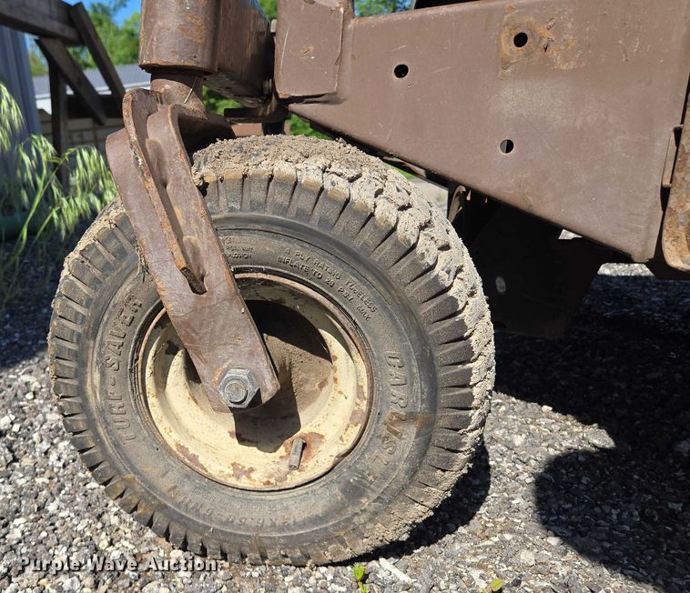 image for item EM7362 Grasshopper 725 ZTR lawn mower