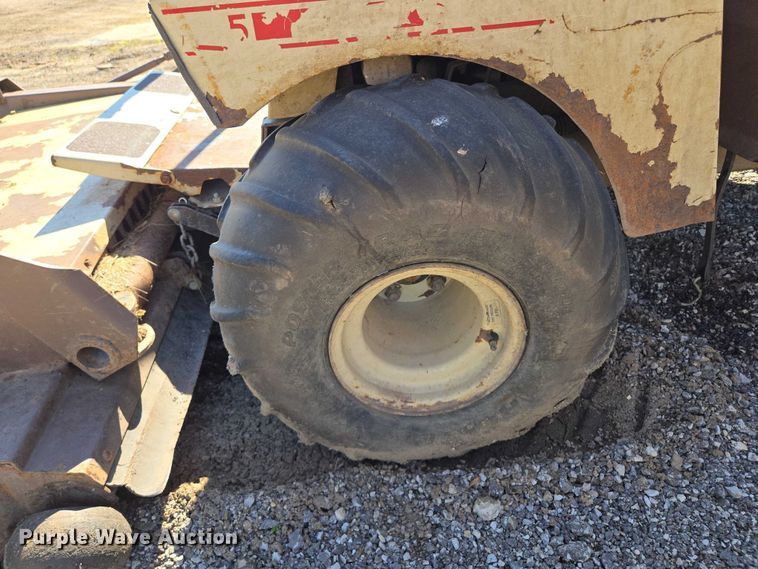 image for item EM7362 Grasshopper 725 ZTR lawn mower