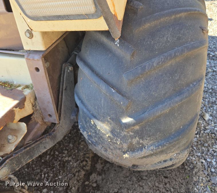 image for item EM7362 Grasshopper 725 ZTR lawn mower