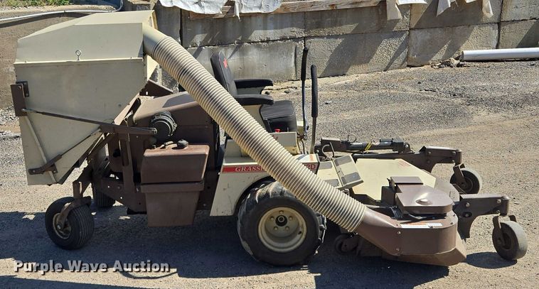 image for item EM7363 Grasshopper 722D ZTR lawn mower