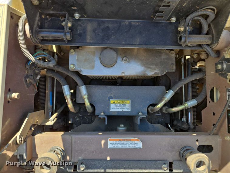 image for item EM7363 Grasshopper 722D ZTR lawn mower