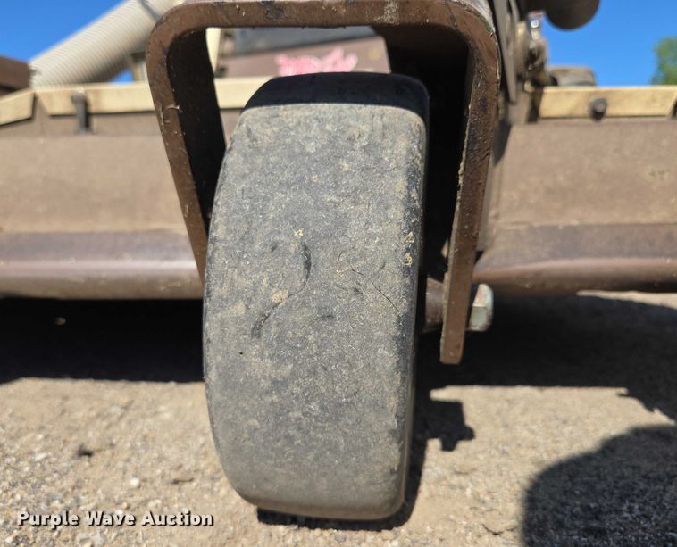 image for item EM7363 Grasshopper 722D ZTR lawn mower