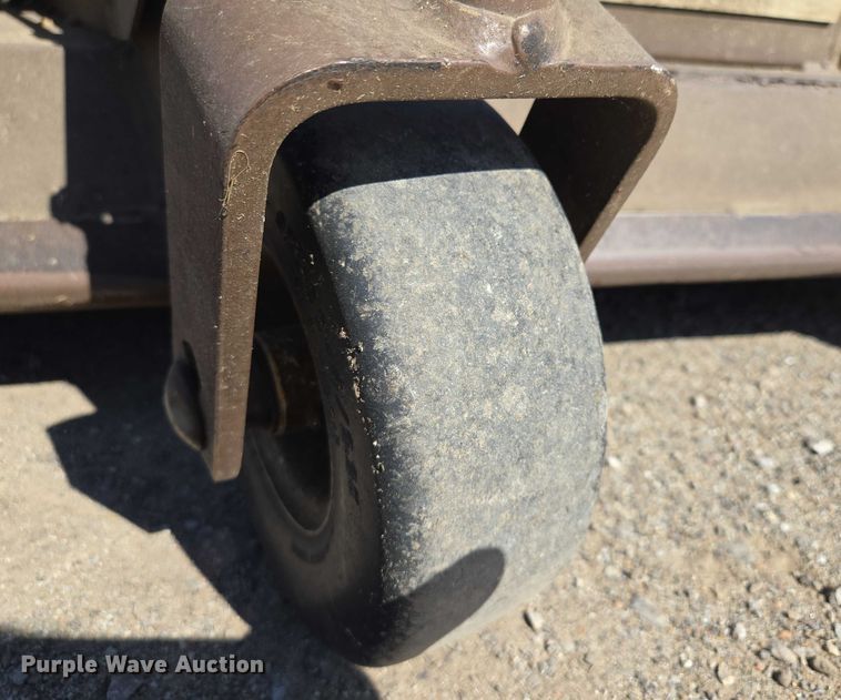 image for item EM7363 Grasshopper 722D ZTR lawn mower