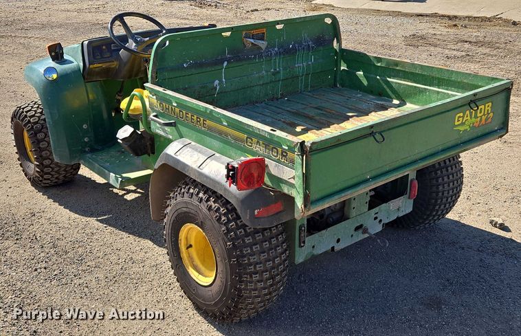 image for item EM7364 2009 John Deere Gator utility vehicle