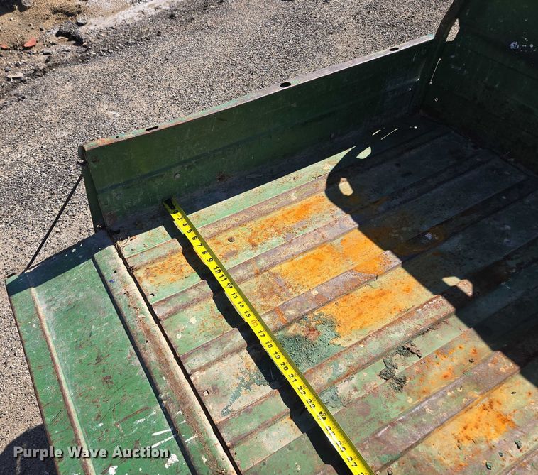 image for item EM7364 2009 John Deere Gator utility vehicle