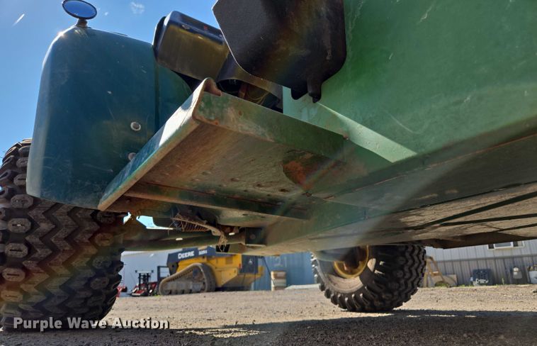 image for item EM7364 2009 John Deere Gator utility vehicle