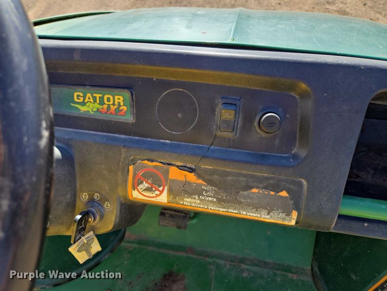 image for item EM7364 2009 John Deere Gator utility vehicle