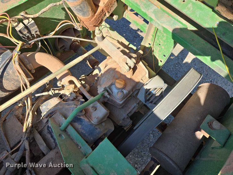 image for item EM7364 2009 John Deere Gator utility vehicle