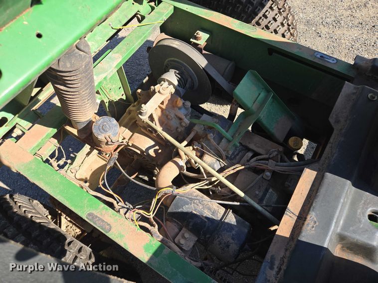 image for item EM7364 2009 John Deere Gator utility vehicle