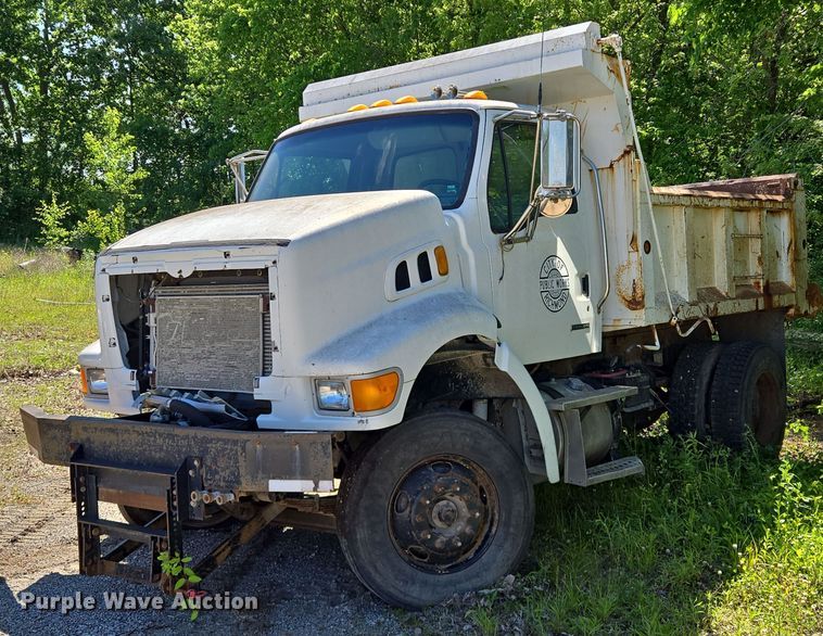 image for item EM7367 2006 Sterling L9500 dump truck