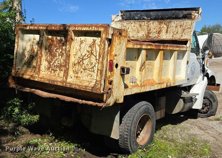 image for item EM7367 2006 Sterling L9500 dump truck