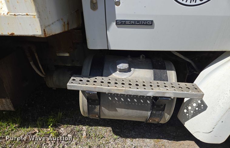 image for item EM7367 2006 Sterling L9500 dump truck