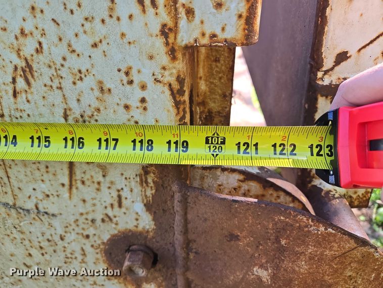 image for item EM7367 2006 Sterling L9500 dump truck