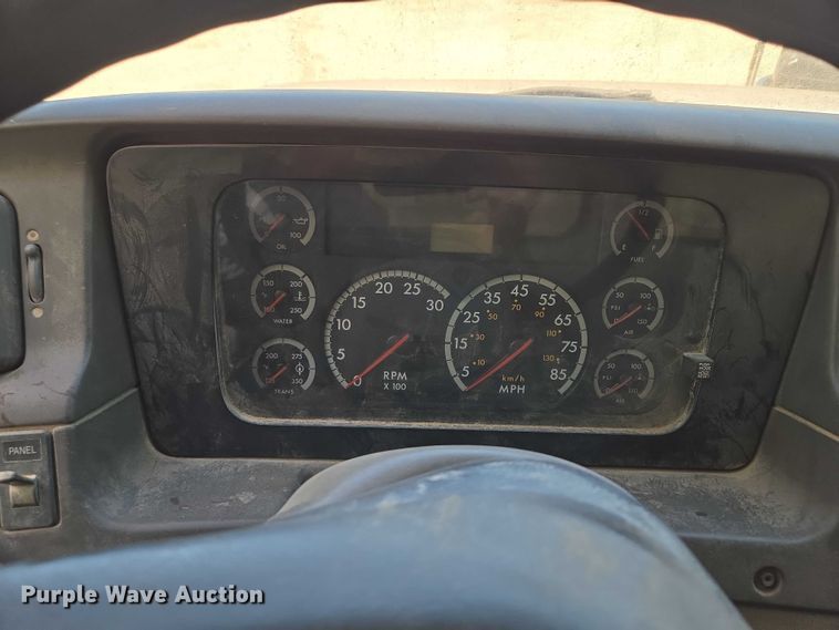 image for item EM7367 2006 Sterling L9500 dump truck