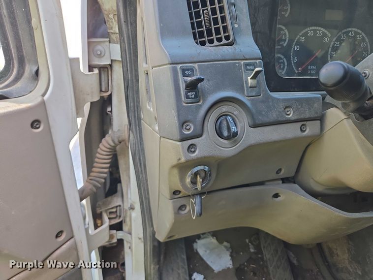 image for item EM7367 2006 Sterling L9500 dump truck