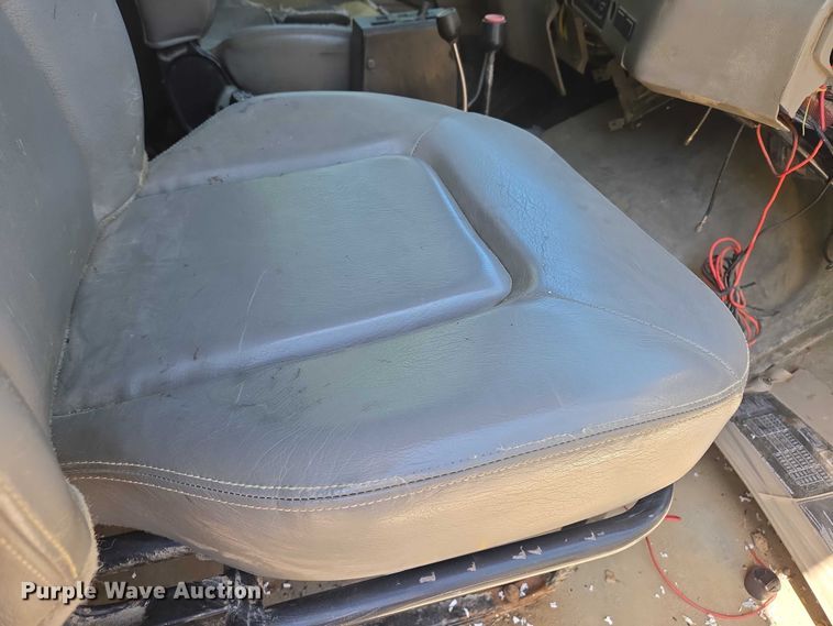 image for item EM7367 2006 Sterling L9500 dump truck