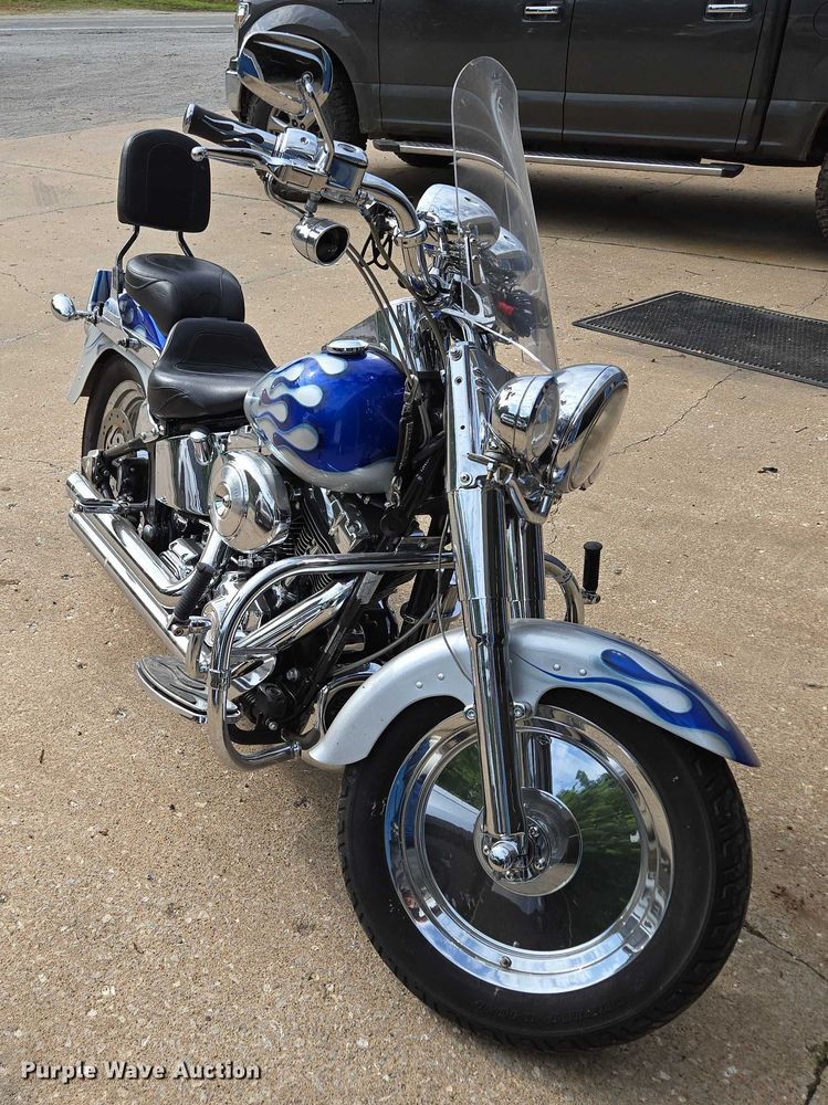 image for item EN3768 2004 Harley Davidson Fat Boy motorcycle