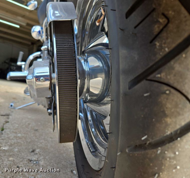 image for item EN3768 2004 Harley Davidson Fat Boy motorcycle