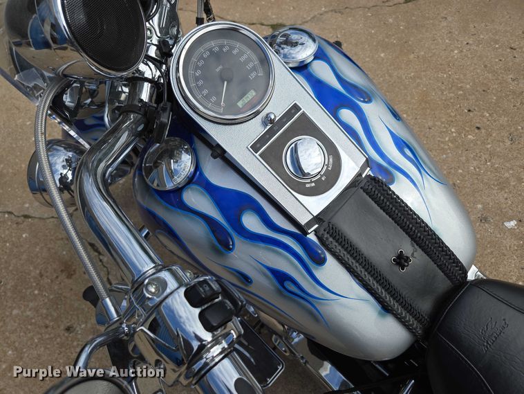 image for item EN3768 2004 Harley Davidson Fat Boy motorcycle