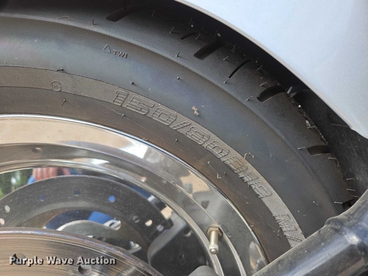 image for item EN3768 2004 Harley Davidson Fat Boy motorcycle